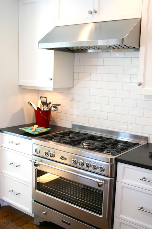 Kitchen Black Kitchen Cabinets With White Tile Countertops Amazing On Regarding Love Soapstone Counters Subway Backsplash Ideas 17 Black Kitchen Cabinets With White Tile Countertops