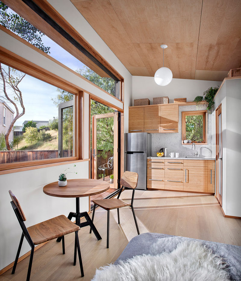 Home Backyard Guest House Creative On Home For Bungalow Great