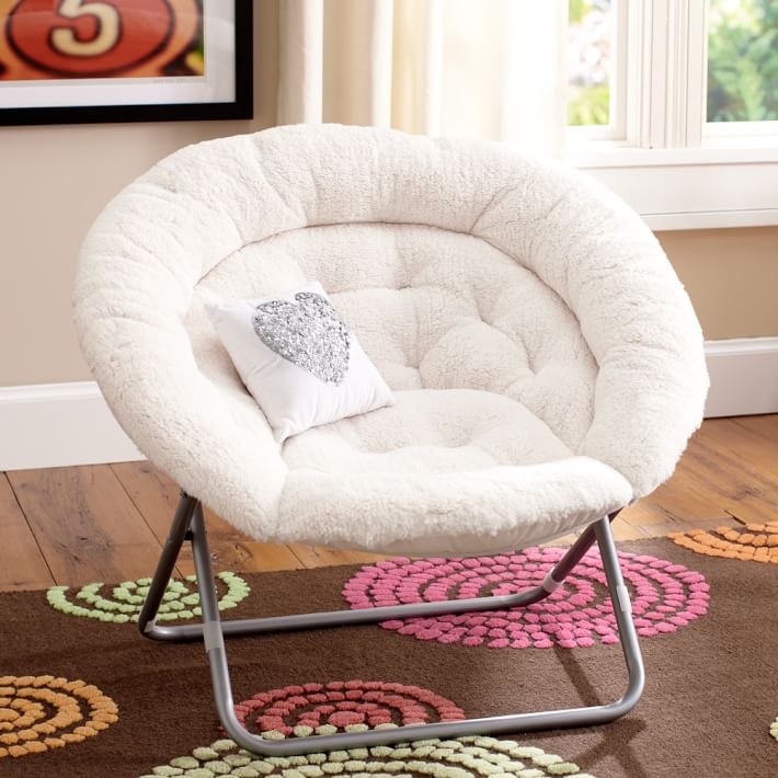 target white fluffy chair