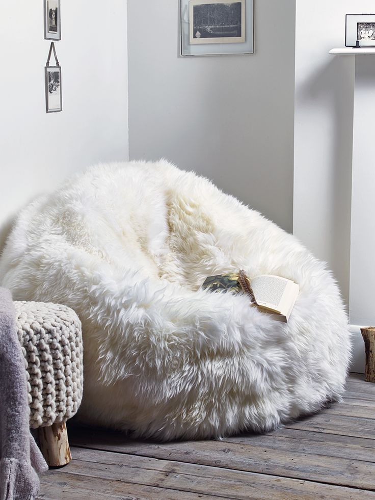 Bedroom Comfy Chairs For Bedrooms Wonderful On Bedroom And Best Beanbag Chair Ideas Bean Bags Bag Big Fluffy In 19 Comfy Chairs For Bedrooms