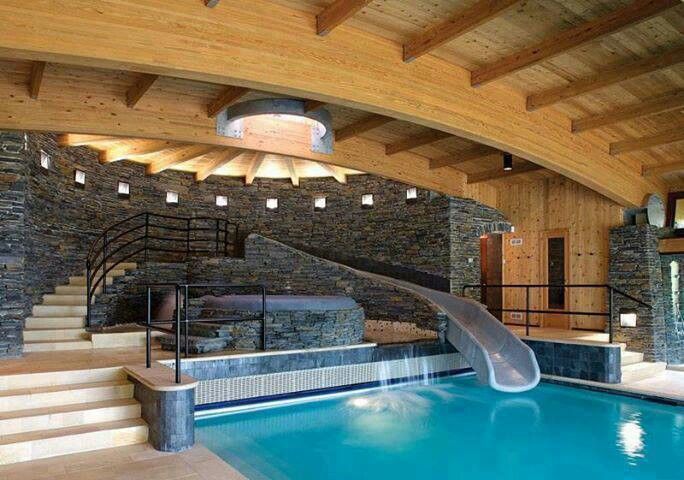 Bedroom Cool Bedrooms With Water Modern On Bedroom In Really