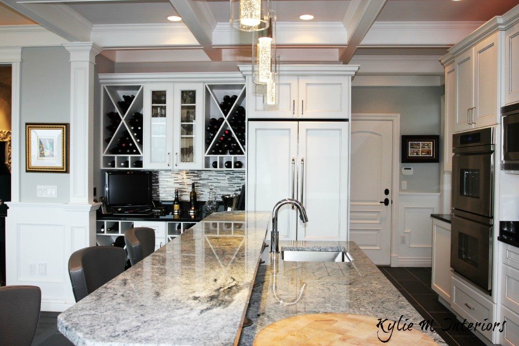 Kitchen Kitchens With White Appliances And Cabinets Brilliant On
