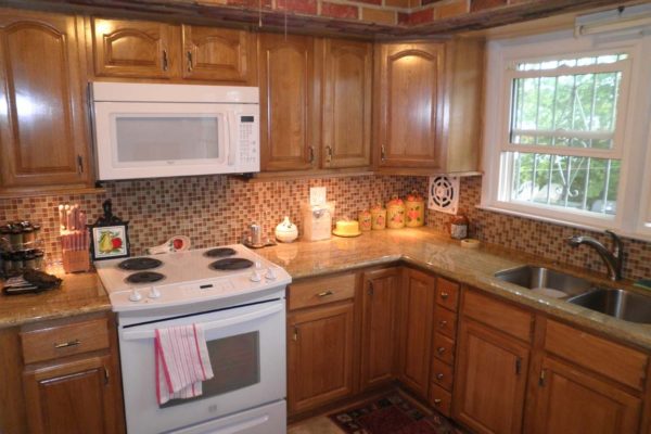 Kitchen Kitchens With White Appliances And Oak Cabinets Stylish On