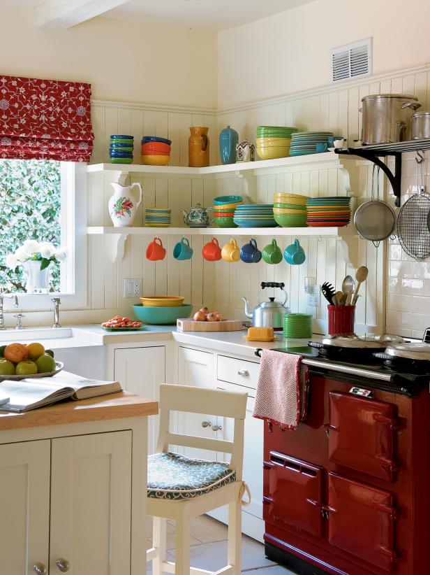 Kitchen Small Kitchens Designs Gallery Delightful On Kitchen Intended For HGTV 1 Small Kitchens Designs Gallery