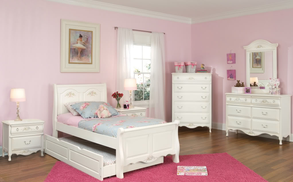girls bedroom set with desk