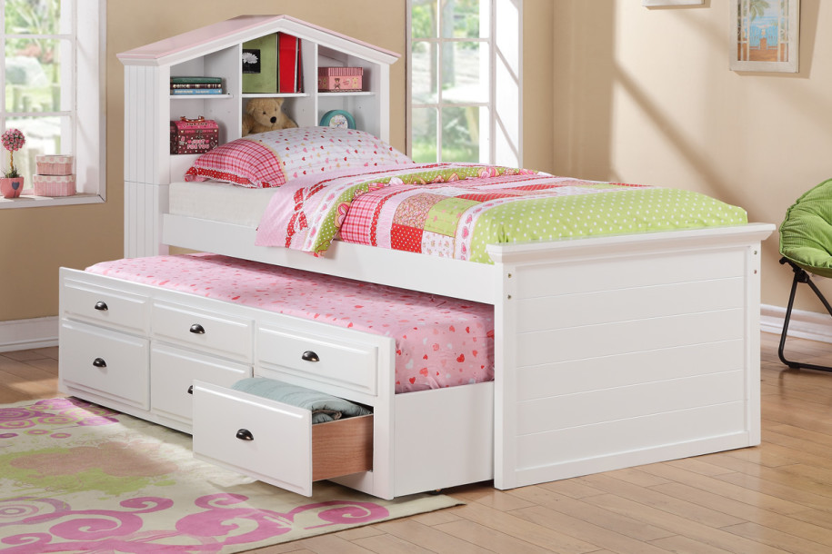 queen size bed for little girl