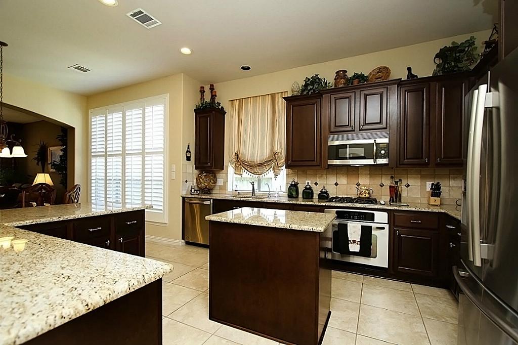Kitchen Kitchens With Dark Cabinets And Light Countertops Plain On