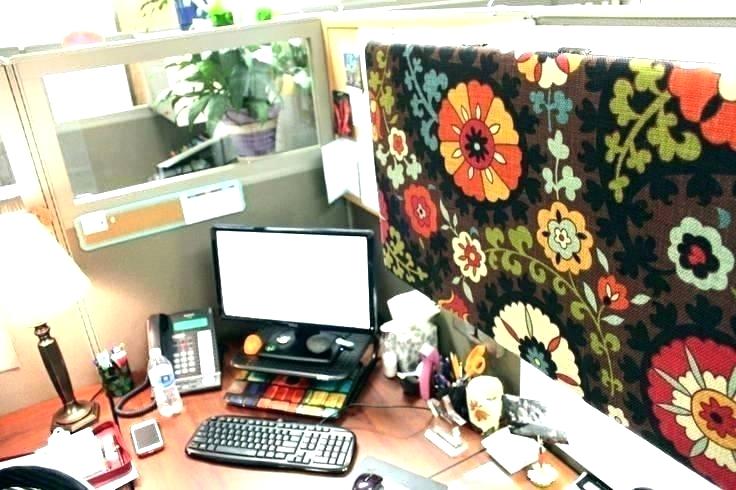 Office Office Cubicle Decoration Delightful On In Decor Design