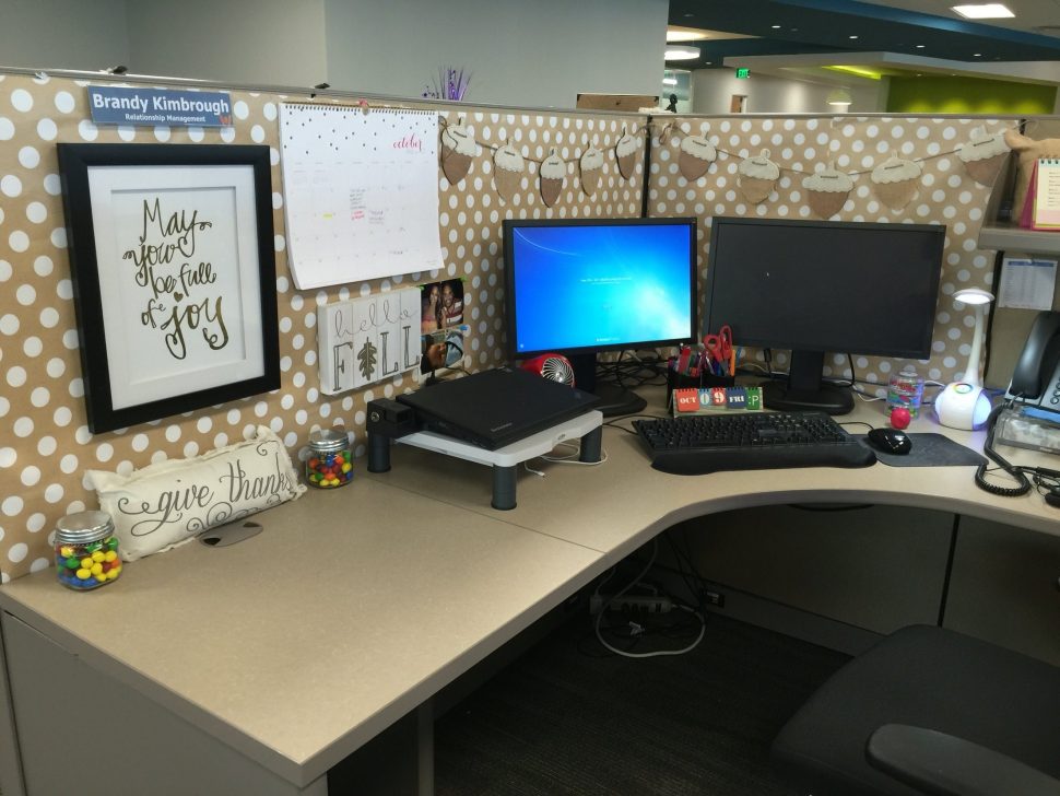 Office Office Cubicle Ideas Brilliant On Decoration Cute Innovative Work Desk For Idea 10 Office Cubicle Ideas