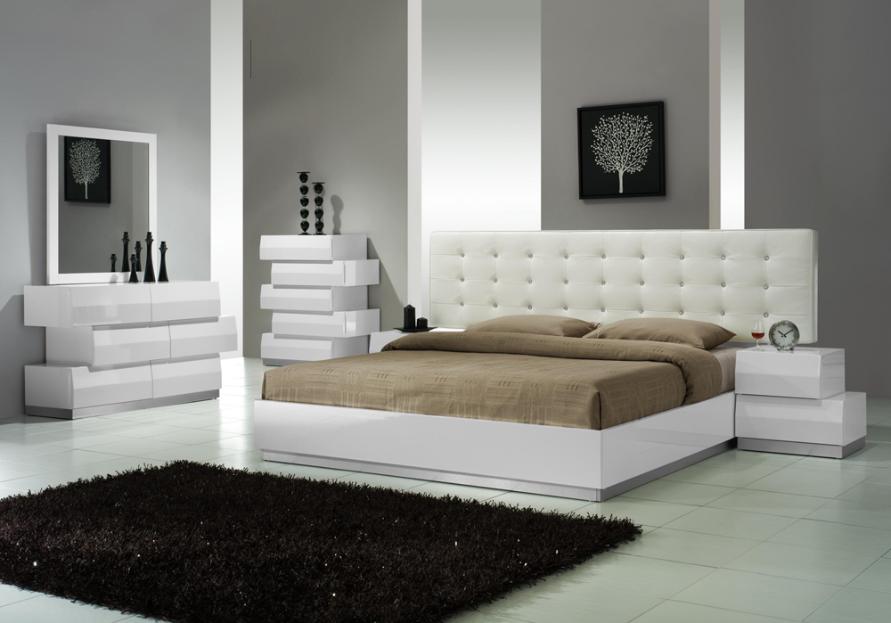 Bedroom White Modern Bedroom Furniture Stunning On Womenmisbehavin Com 9 White Modern Bedroom Furniture